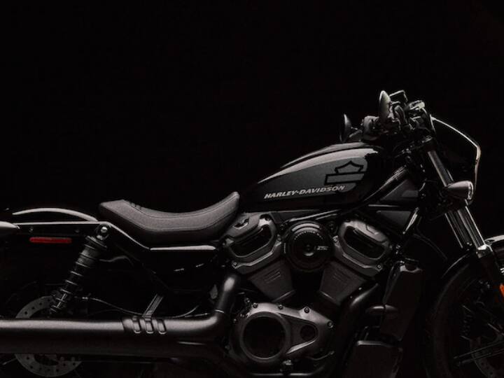 हार्ले-डेविडसन ने नई 2022 नाइटस्टर को भारत में पेश किया है. नई हार्ले-डेविडसन नाइटस्टर को कंपनी की वेबसाइट पर रिवील किया गया है. हालांकि, कंपनी ने लॉन्चिंग की तारीख का खुलासा नहीं किया है. चलिए, इसकी कुछ तस्वीरें देखते हैं और इसके बारे में जानते हैं.