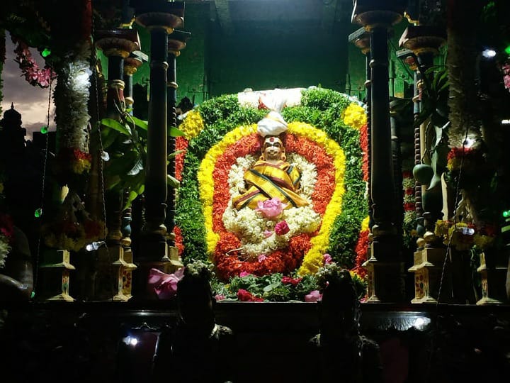 இரண்டு ஆண்டுகளுக்குப் பிறகு நடைபெற்றது கருவூரார் சித்தரின் தேர் பவனி விழா