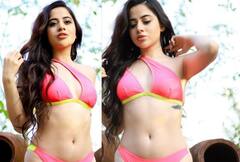 Urfi Javed નો બિકિનીમાં ગ્લેમરસ અંદાજ, જુઓ હોટ તસવીરો