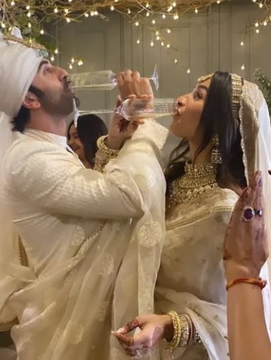 Watch: Ranbir Kapoor Kneels In Front Of Alia Bhatt During Varmala Ceremony, Kisses Her Later In Front Of Family Members- Inside Video