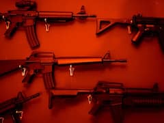 Gwalior: ग्वालियर कलेक्टर का खुला ऑफर, अमृत सरोवर खुदवाइए और ले जाइए शस्त्र का लाइसेंस 