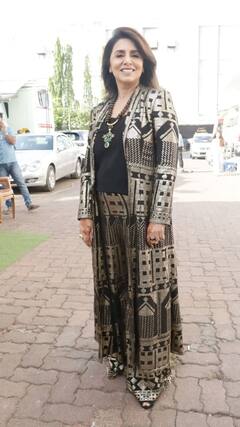 ਬੇਟੇ ਰਣਬੀਰ ਕਪੂਰ ਦੇ ਵਿਆਹ ਤੋਂ ਅਗਲੇ ਹੀ ਦਿਨ ਕੰਮ 'ਤੇ ਪਹੁੰਚੀ ਨੀਤੂ ਕਪੂਰ, ਇਸ ਅੰਦਾਜ਼ 'ਚ ਆਈ ਨਜ਼ਰ