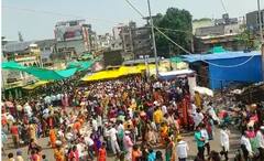 Chaitra Purnima 2022 : चैत्री पौर्णिमेच्या सोहळ्याला तुळजाभवानीच्या दर्शनाची ओढ;  तुळजापुरात भाविकांचा मेळा