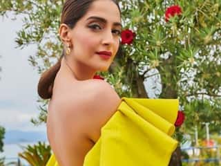 Sonam Kapoor Troll : સોનમના ચપ્પલની એક તસવીર વાયરલ થયા લોકોએ રીતસરનો ઉધડો જ લઈ લીધો