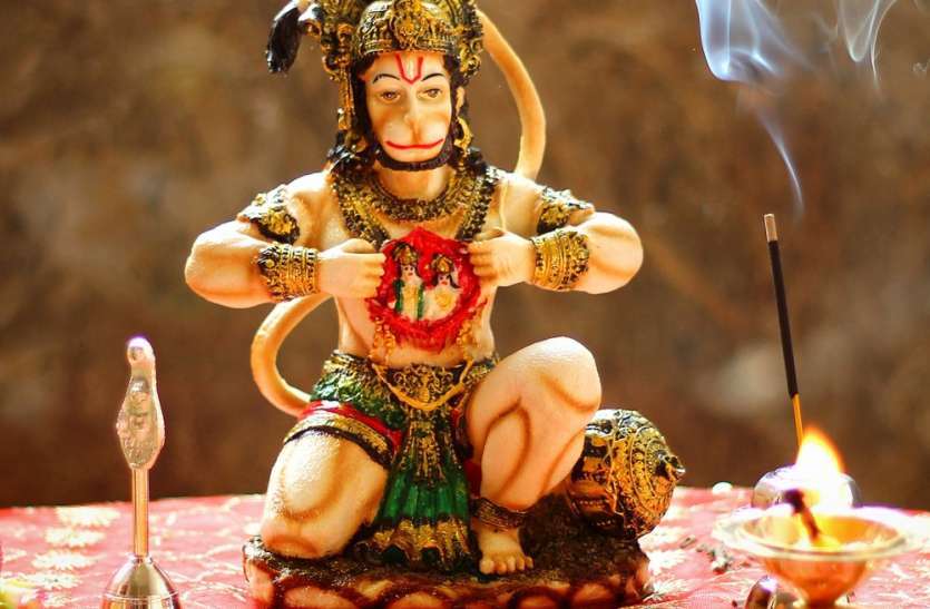 Hanuman Jayanti 2022 Know Why Bajrangbali Loves Sindoor Know Hanuman Ji Katha | हनुमान जयंती के पावन पर्व पर जानें क्यों प्रिय है बजरंगबली को सिंदूर