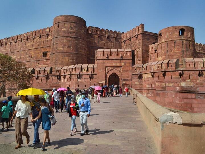 Delhi-NCR Weather Forecast: दिल्ली-एनसीआर में फिर से तपिश होगी तेज, 17 और 18 अप्रैल को भीषण गर्मी पड़ने का अनुमान Delhi-NCR Weather Forecast: today weather and pollution report of delhi-ncr 16 april, imd severe heat wave alert in delhi on 17-18th April Delhi-NCR Weather Forecast: दिल्ली-एनसीआर में फिर से तपिश होगी तेज, 17 और 18 अप्रैल को भीषण गर्मी पड़ने का अनुमान