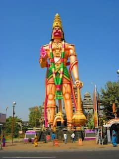 Photo Gallery : जगातील सर्वात उंच व महाकाय 'हनुमान'! पाहा तब्बल 105 फूट मूर्ती