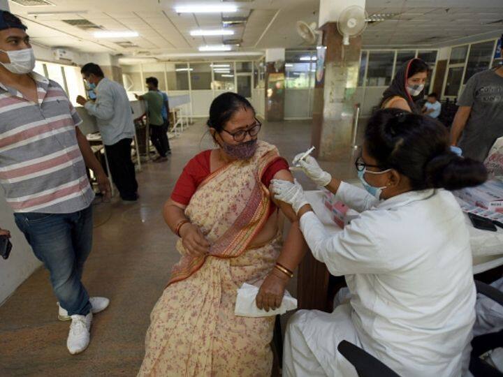 Noida COVID Cases: 14 Kids Among 70 New Infections In Gautam Buddh Nagar. Active Cases Cross 200-Mark Noida COVID Cases: 14 Kids Among 70 New Infections In Gautam Buddh Nagar. Active Cases Cross 200-Mark