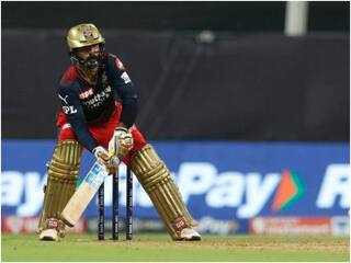 DC vs RCB: बैंगलोर ने दिल्ली को दिया 190 रनों का लक्ष्य, दिनेश कार्तिक ने फिर खेली तूफानी पारी