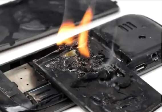 Mobile Battery : সাবধান! এই ৫ কারণে আগুন লাগে মোবাইলের ব্যাটারিতে