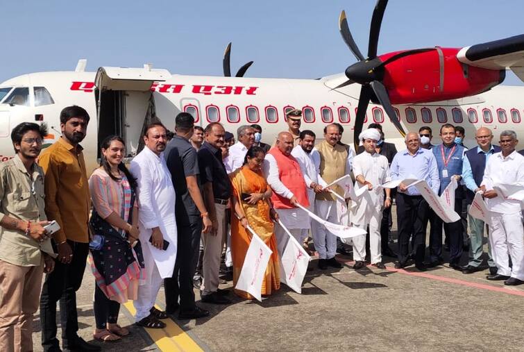 Inauguration of Keshod Airport by Union Minister Jyotiraditya Scindia કેંદ્રિય મંત્રી જ્યોતિરાદિત્ય સિંઘિયાના હસ્તે કેશોદ એરપોર્ટનું ઉદ્ધાટન, કેશોદ-મુંબઈ વચ્ચેની વિમાની સેવા શરુ