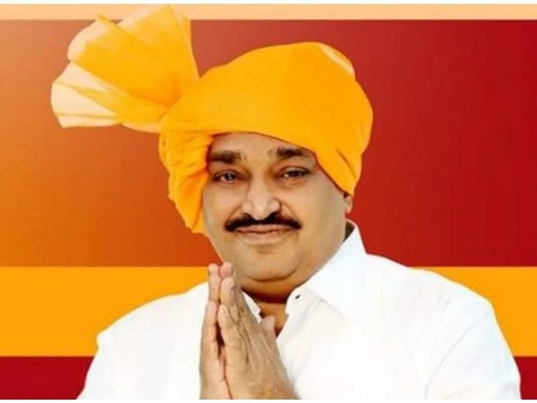 માધવપુર મેળામાં સંબોધન દરમિયાન ભૂલ બદલ સી.આર.પાટીલે માફી માંગી, જુઓ વિડીયો CR Patil apologized for the mistake made during his address in Madhavpur માધવપુર મેળામાં સંબોધન દરમિયાન ભૂલ બદલ સી.આર.પાટીલે માફી માંગી, જુઓ વિડીયો