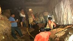 Posta Fire: পোস্তায় কাপড়ের গুদামে আগুন, এলাকায় চাঞ্চল্য । Bangla News