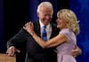 Joe Biden : राष्ट्रपती झाल्यानंतर बायडेन दाम्पत्याचे उत्पन्न घटले! जाणून घ्या यावर्षी किती उत्पन्न, किती भरला Tax?