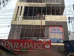 Kamareddy: కామారెడ్డిలో దారుణం - లాడ్జీలో తల్లీకుమారుడు ఆత్మహత్య, సూసైడ్‌కు ముందు సెల్ఫీ వీడియో !