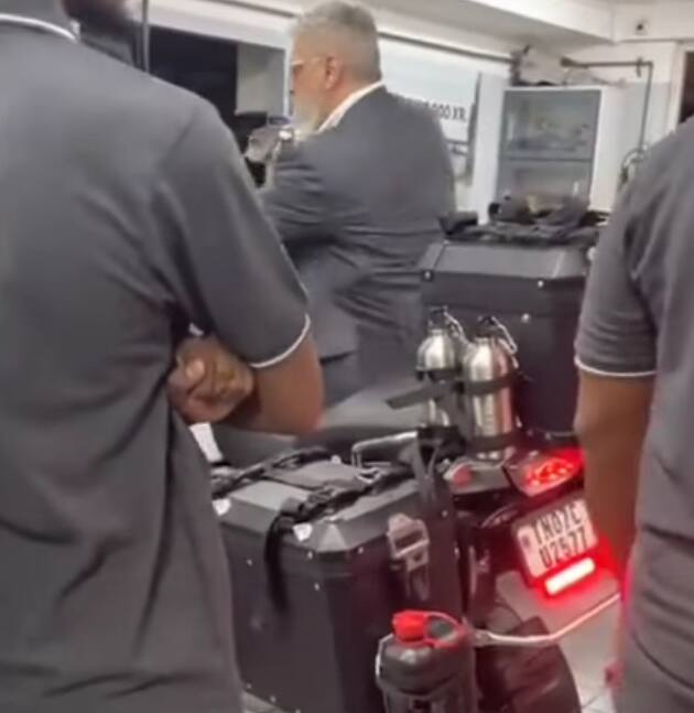 அஜித் குமார் ட்ரெண்டிங் வீடியோ