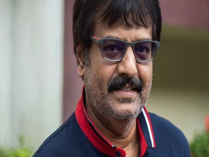 Remembering Actor Vivek by his evergreen dialogues Actor Vivek: கருத்து கந்தசாமியாக கலக்கிய நடிகர் விவேக்கின் அசத்தல் டயலாக்ஸ்...!