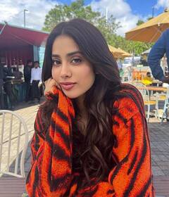 ਵੀਕੈਂਡ 'ਤੇ ਜਾਨ੍ਹਵੀ ਕਪੂਰ ਦੀ ਦੋਸਤਾਂ ਨਾਲ ਮਸਤੀ, ਸ਼ੇਅਰ ਕੀਤੀਆਂ ਖੂਬਸੂਰਤ ਤਸਵੀਰਾਂ