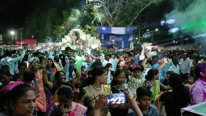सोलापुरात डॉ. आंबेडकर जयंती उत्सवाचा उत्साह शिगेला पोहोचलाय.