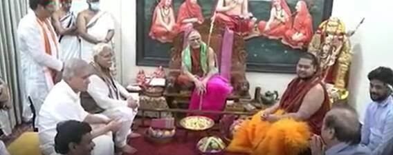 Haryana CM Manohar Lal Khattar in Vizag: శారదాపీఠాన్ని సందర్శించిన హరియాణా సీఎం | ABP Desam