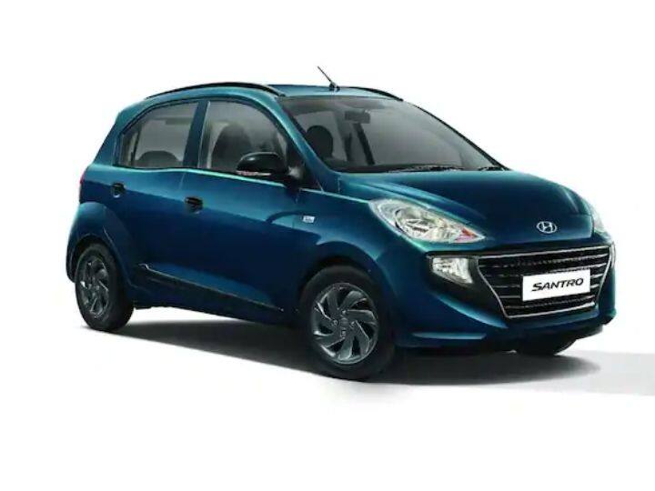 Hyundai Santro च्या ऑटोमॅटिक कारमध्ये 1086 cc पेट्रोल इंजिन देण्यात आले आहे. ज्याची एक्स-शोरूम किंमत 5.82 लाख रुपये आहे. ही कार 20 kmpl पर्यंत मायलेज देते.
