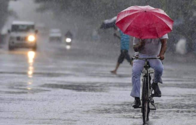 Gujarat once again forecast non-seasonal rains, rains may fall in the state on April 21-22 કાળઝાળ ગરમી વચ્ચે રાજ્યમાં માવઠાની આગાહી, આ તારીખે રાજ્યમાં પડશે કમોસમી વરસાદ