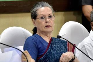 દેશમાં બીજેપીને ટક્કર આપવા કોંગ્રેસની નવી રણનીતિ, પ્રશાંત કિશોરની કરાવાશે પાર્ટીમાં એન્ટ્રી, જાણો દેશમાં બીજેપીને ટક્કર આપવા કોંગ્રેસની નવી રણનીતિ, પ્રશાંત કિશોરની કરાવાશે પાર્ટીમાં એન્ટ્રી, જાણો