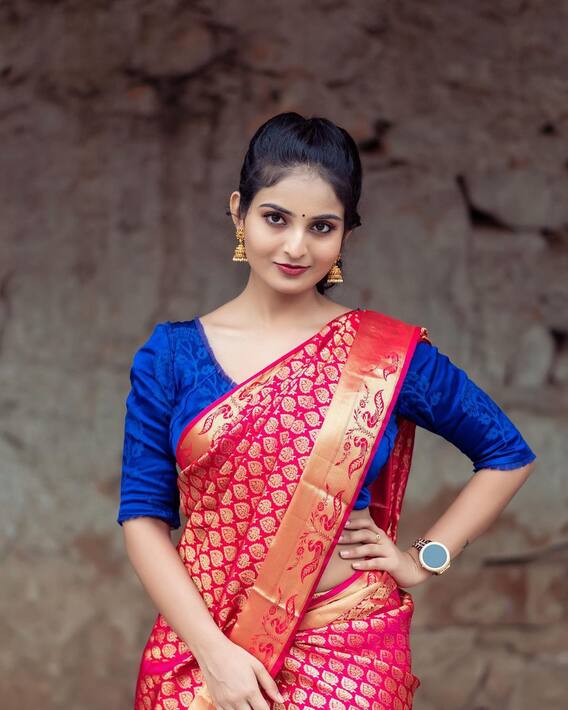 Ananya Nagalla: అందమైన అనన్య తమిళంలోకి ఎంట్రీ, ఆల్ ది బెస్ట్ చెప్పేయండి