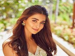 Pooja Hegde : ஹலமிதி ஹபிபொ ஹலமிதிஹபி வந்தா... சேலையில் கலக்கிய பூஜா ஹெக்டே!
