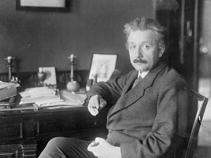 Albert Einstein Death Anniversary Know About The Physicist Who Developed  The General And Special Theories Of Relativity Won 1921 Nobel Prize In  Physics For Discovery Of Photoelectric Effect