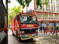 Delhi News: आपदा के खिलाफ और मजबूत होगी दिल्ली, खुलेंगे आठ नए फायर स्टेशन, अभी साढ़े छह हजार लोगों पर एक दमकलकर्मी