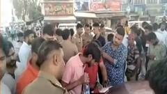 Lucknow में बाइकर्स ने मचाया तांडव, बदमाशों ने फिल्मी अंदाज में कार चलाई गोलियां | Tabadtod Khabrein