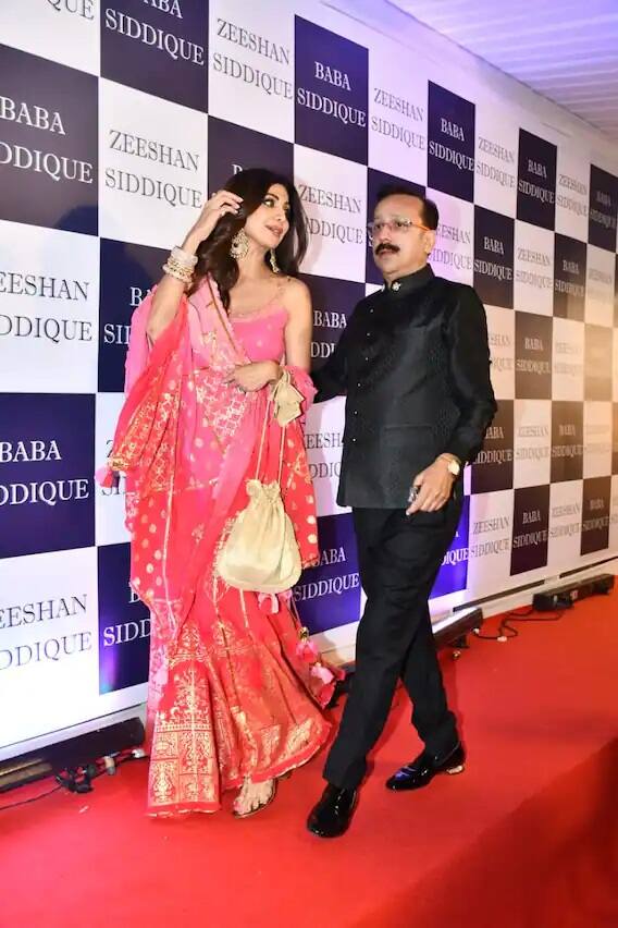 अभिनेत्री शिल्पा शेट्टी पार्टीला हजर होती