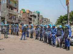 जहांगीपुरी हिंसा पर आरोप-प्रत्यारोप, मस्जिद के सचिव का दावा, शोभायात्रा से शुरू हुई थी हिंसा और पत्थरबाजी