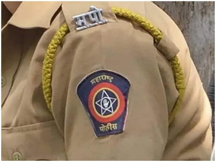 Maharashtra Amravati communal disturbances over Saffron Flag police impose curfew force deployed महाराष्ट्र के अमरावती में भगवा झंडा लगाने को लेकर विवाद, 20 लोग हिरासत में, लगाया गया कर्फ्यू