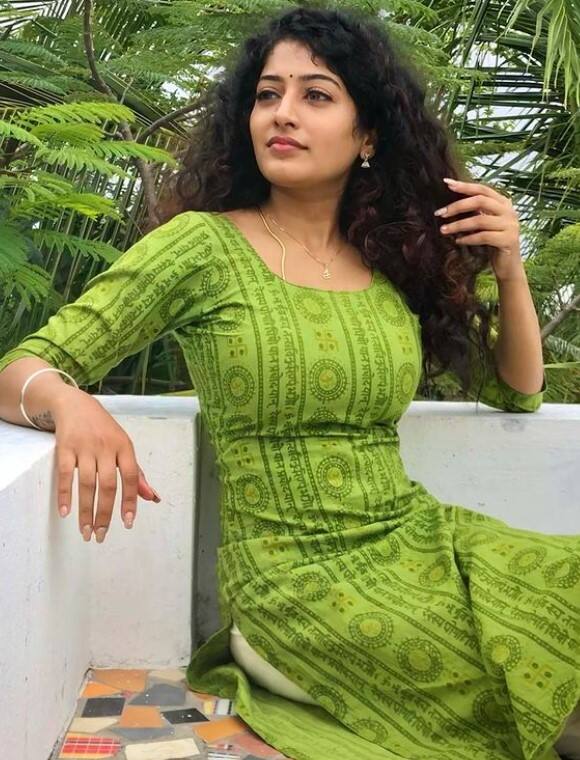 கேரள நாட்டு கிளியே நீ சொல்லு வசியம் வைத்தாயோ