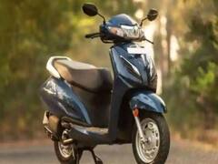 Chandigarh News: 70 हजार की स्कूटी के लिए 15 लाख रुपए का VIP नंबर खरीदकर शख्स ने मचाई सनसनी, बोला- शौक की कोई कीमत नहीं