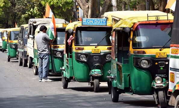 CNG Price Hike: Commuters Face Hardships As Auto, Taxi Unions Go On Strike In Delhi NCR CNG Price Hike: Commuters Face Hardships As Auto, Taxi Unions Go On Strike In Delhi NCR