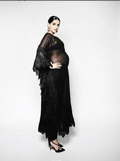 ट्रांस्पेरेंट काफ्तान में सोनम कपूर ने करवाया ग्लैमरस फोटोशूट, फ्लॉन्ट किया बेबी बंप