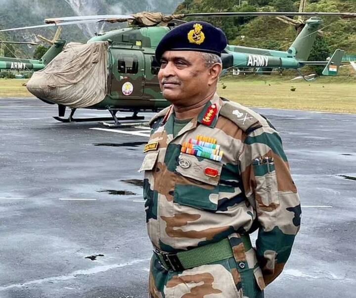 લેફ્ટનન્ટ જનરલ મનોજ પાંડે 29માં આર્મી ચીફ હશે અને તેઓ વર્તમાન આર્મી ચીફ જનરલ એમએમ નરવણેનું સ્થાન લેશે, જેઓ 30 એપ્રિલે નિવૃત્ત થઈ રહ્યા છે.