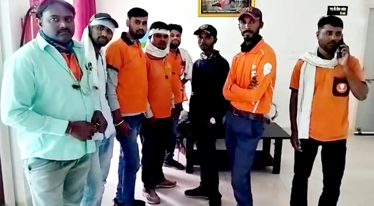 Jabalpur: पिज्जा डिलीवरी बॉय को जूते से पीटने वाली युवती फंसी, वीडियो वायरल होने के बाद हुई ये कार्रवाई