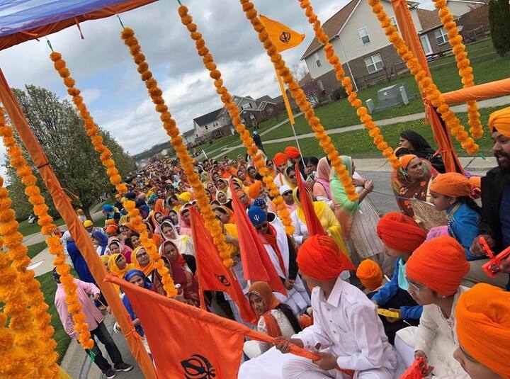 ਸਿਨਸਿਨਾਟੀ, ਓਹਾਇਓ: ਖਾਲਸਾ ਸਾਜਨਾ ਦਿਵਸ ਮੌਕੇ ਅਮਰੀਕਾ ਦੇ ਓਹਾਇਓ ਸੂਬੇ ਦੇ ਸ਼ਹਿਰ ਸਿਨਸਿਨਾਟੀ ਵਿਖੇ ਖਾਲਸਾ ਸਾਜਨਾ ਦਿਵਸ ਬੜੀ ਸ਼ਰਧਾ ਭਾਵਨਾ ਨਾਲ ਮਨਾਇਆ ਗਿਆ।