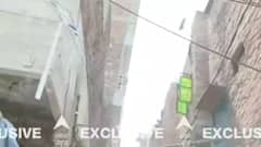 जहांगीरपुरी हिंसा: आरोपी को गिरफ्तार करने पहुंची पुलिस पर पथराव