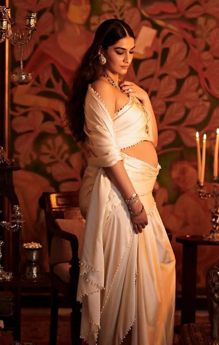 सोनमच्या आगामी चित्रपटाची वाट प्रेक्षक उत्सुकतेने पाहात आहेत.(Sonam Kapoor/ instagram)