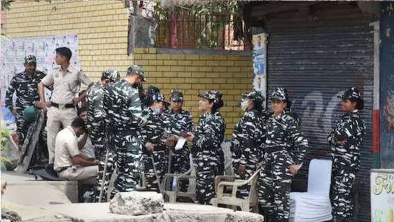 Jahangirpuri Violence: রণক্ষেত্র দিল্লির জাহাঙ্গিরপুরী! অশান্তির ঘটনায় ধৃত ২৩ | Bangla News