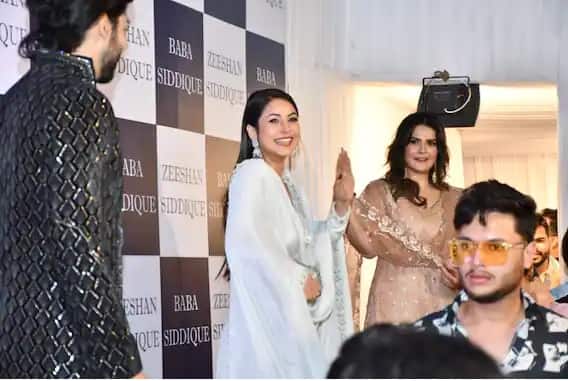 બિગ બોસથી જાણીતી બનેલી શહનાઝ ગિલની સાદગીએ એકવાર ફરીથી તેના ફેન્સનું દિલ જીતી લીધું છે. શહનાઝ ગિલ હાલમાં જ બાબા સિદ્દીકીની ઈફ્તાર પાર્ટીમાં દેખાઈ હતી.