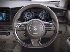 नवीन अपडेटेड 'एर्टिगा' भारतात लॉन्च, जाणून घ्या किंमत आणि फीचर्स