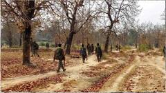 Bankura: জেলাজুড়ে মাও সতর্কতা! নিরাপত্তা ব্য়বস্থা দেখতে সফর রাজ্য পুলিশের ডিজি-র| Bangla News