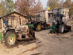 Chhattisgarh News: दंतेवाड़ा में नक्सलियों ने जमकर मचाया तांडव, गाड़ियों में लगाई आग, ठेकेदार और गांव वालों को दी चेतावनी