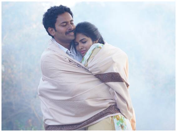 Lambasingi Movie Stills: 'లంబసింగి'లో భరత్, దివి కౌగిలింత
